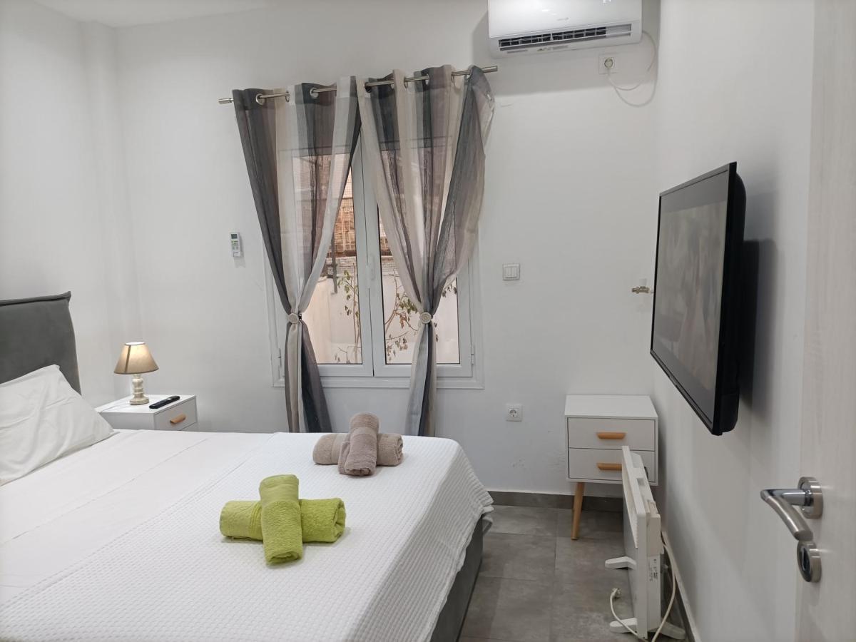 Апартаменты Travelers Tranquil & Chillout Apt Афины Экстерьер фото