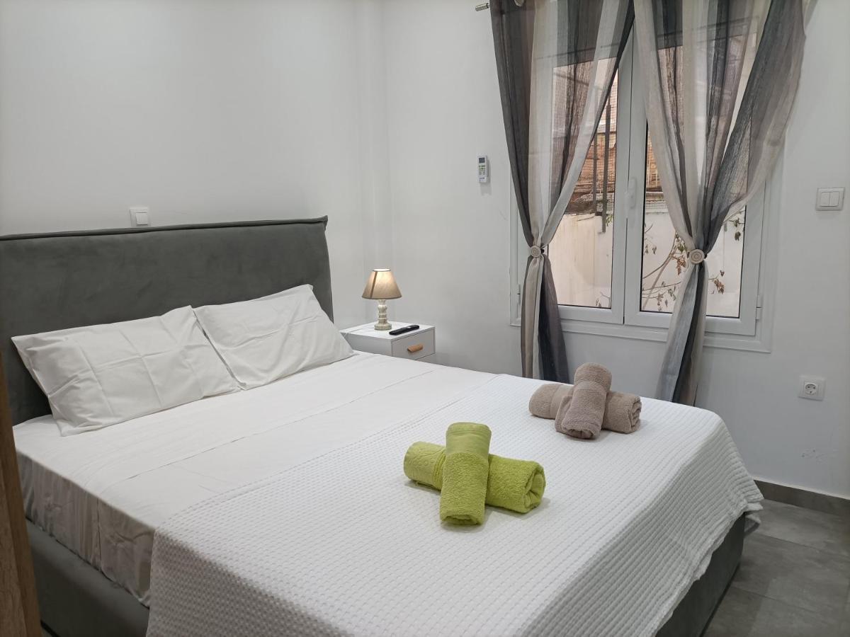 Апартаменты Travelers Tranquil & Chillout Apt Афины Экстерьер фото